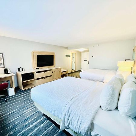 Hampton Inn Stony Creek Ngoại thất bức ảnh