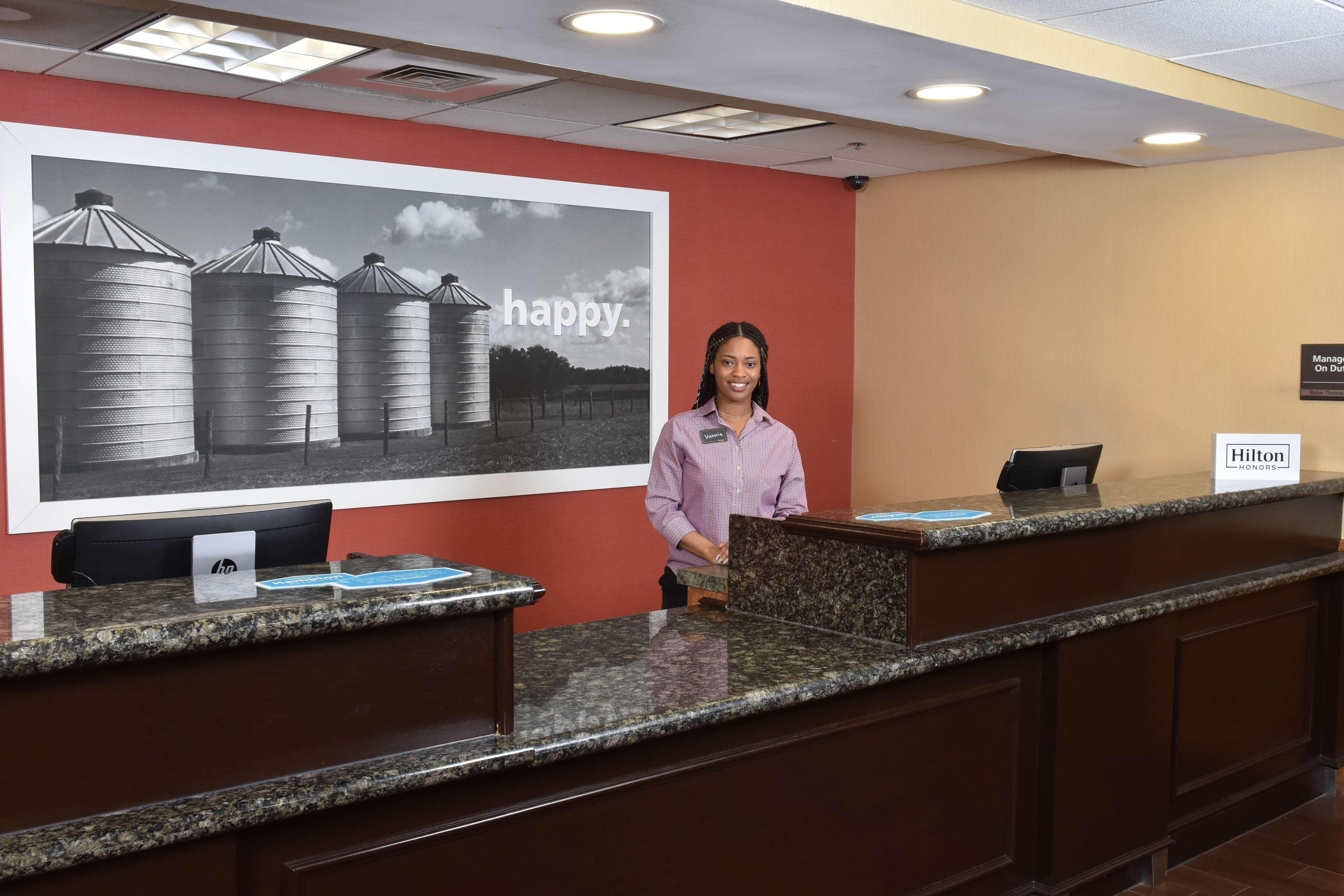 Hampton Inn Stony Creek Ngoại thất bức ảnh