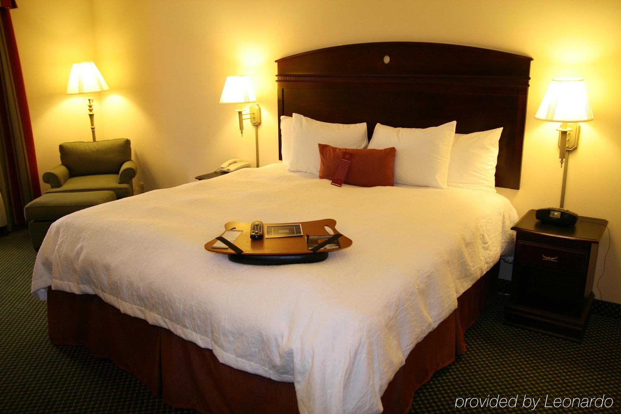 Hampton Inn Stony Creek Phòng bức ảnh